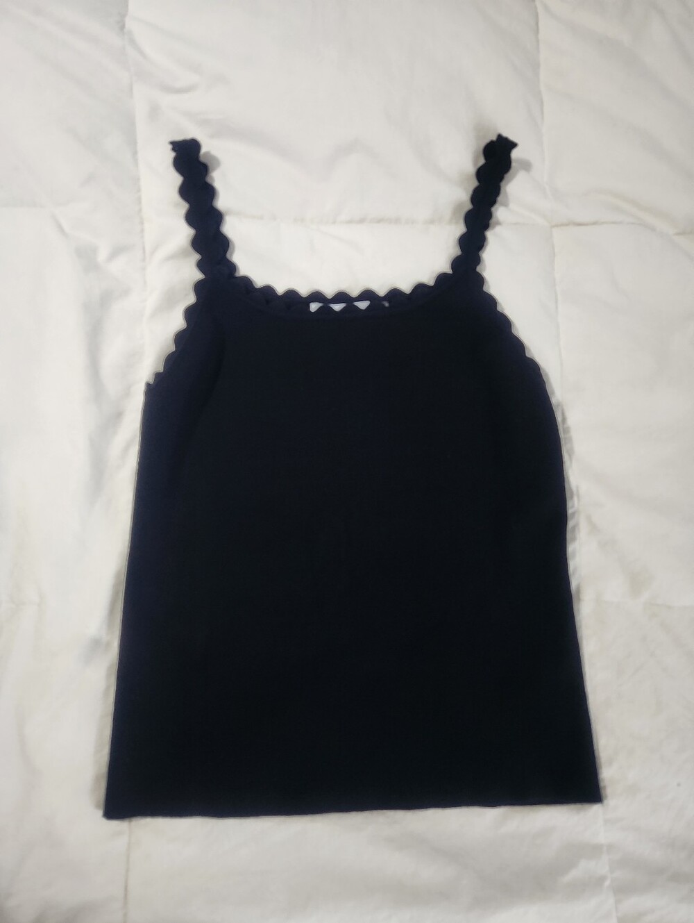 Elie Tahari Betty scallop-trim knit tank Top Size Large Stretch Knit Black
